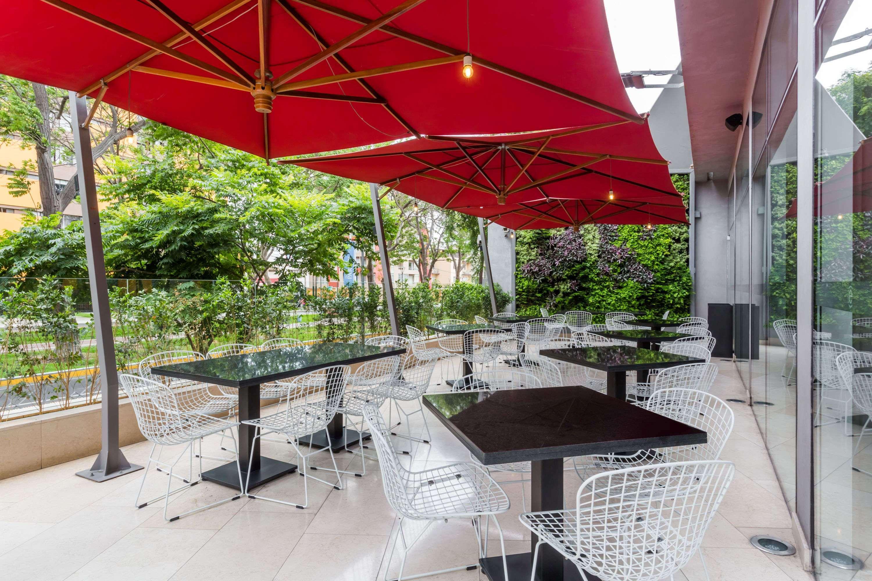 Ramada Encore By Wyndham Lima San Isidro Extérieur photo