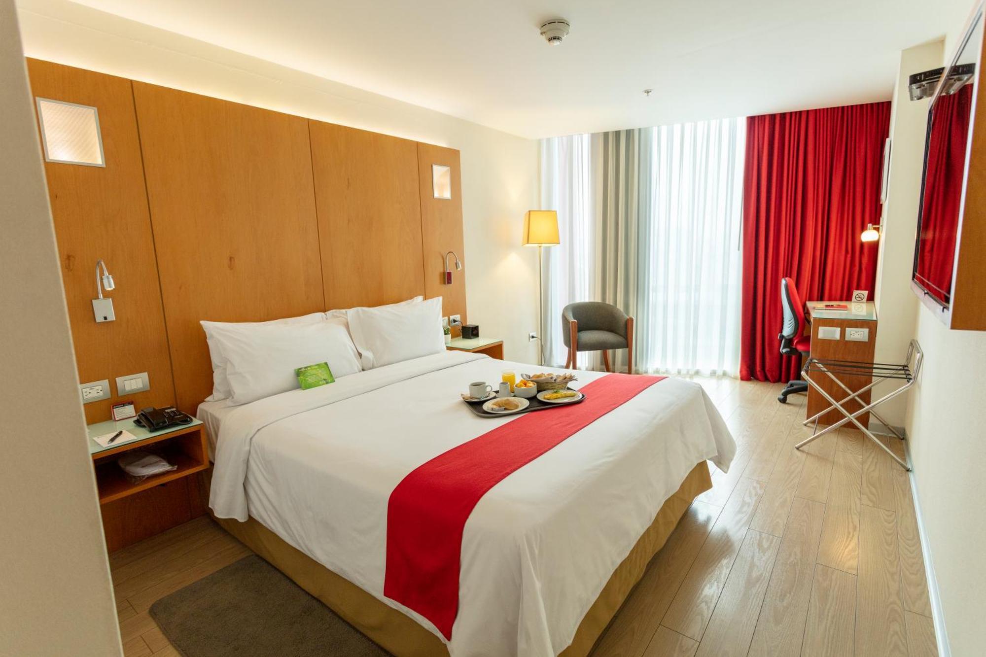 Ramada Encore By Wyndham Lima San Isidro Extérieur photo